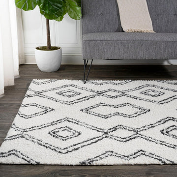 Deia Moroccan Style Diamond Shag Area Rug